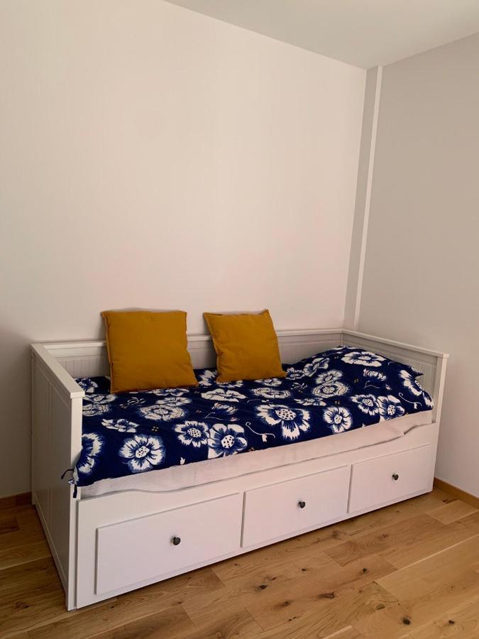 Lovely Studio Appartment With Patio Near The Sea โคเปร์ ภายนอก รูปภาพ