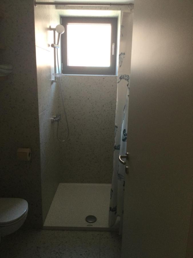 Lovely Studio Appartment With Patio Near The Sea โคเปร์ ภายนอก รูปภาพ